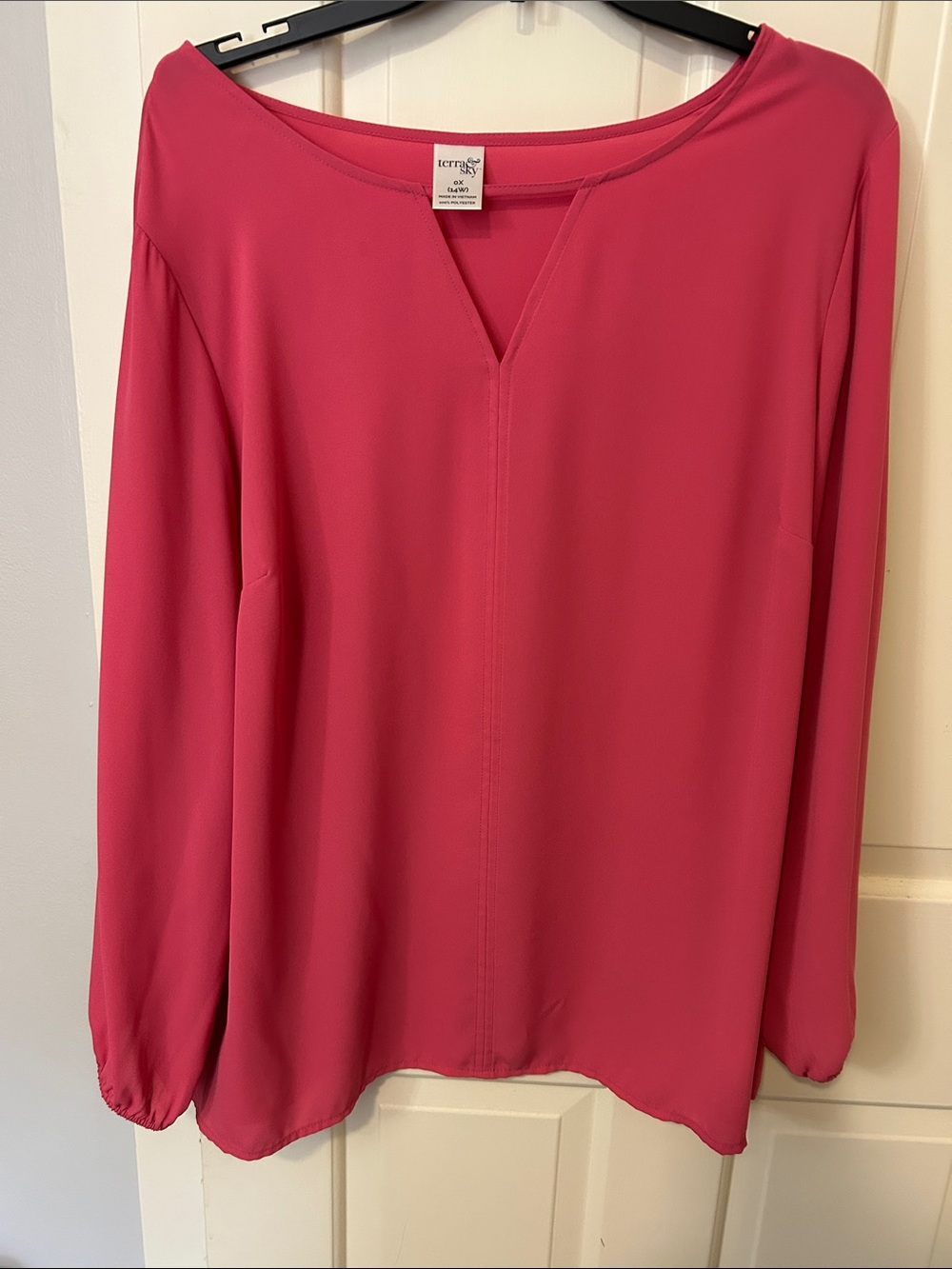 Terra & Sky Fuchsia V-Notch Long-Sleeve Blouse
